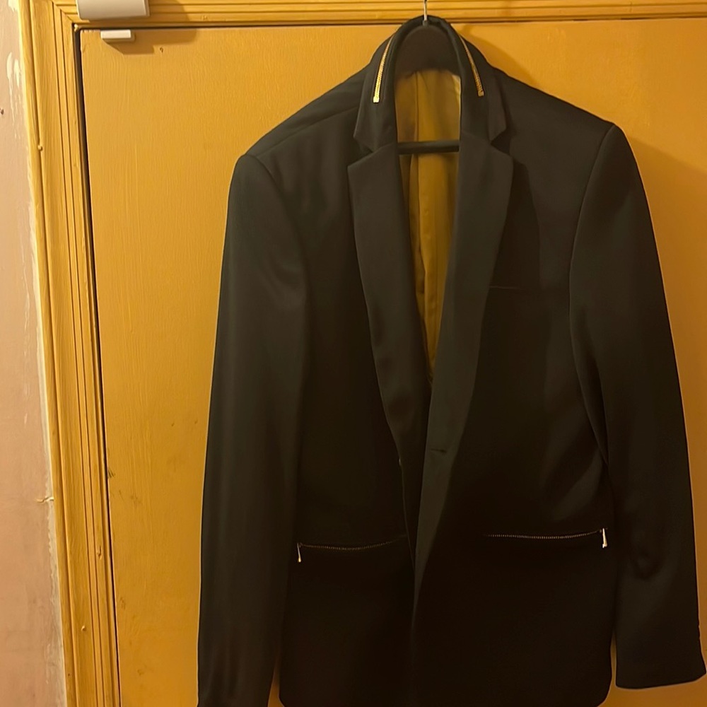 RNT 23 black blazer,46 reg